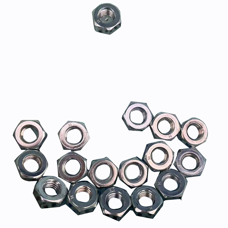 Baut dan mur stainless steel